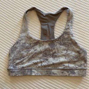 Lululemon Invigorate Mesh Back Bra
